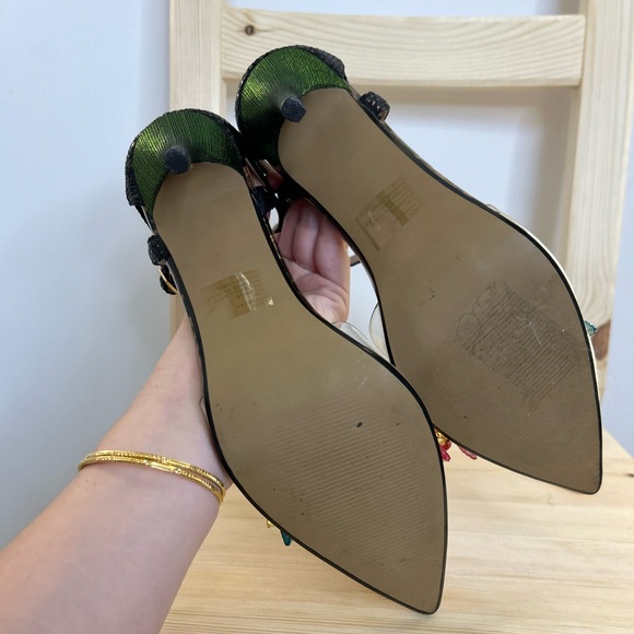 Betsey Johnson Floral Point Toe Lucite Heel - Picture 6 of 8